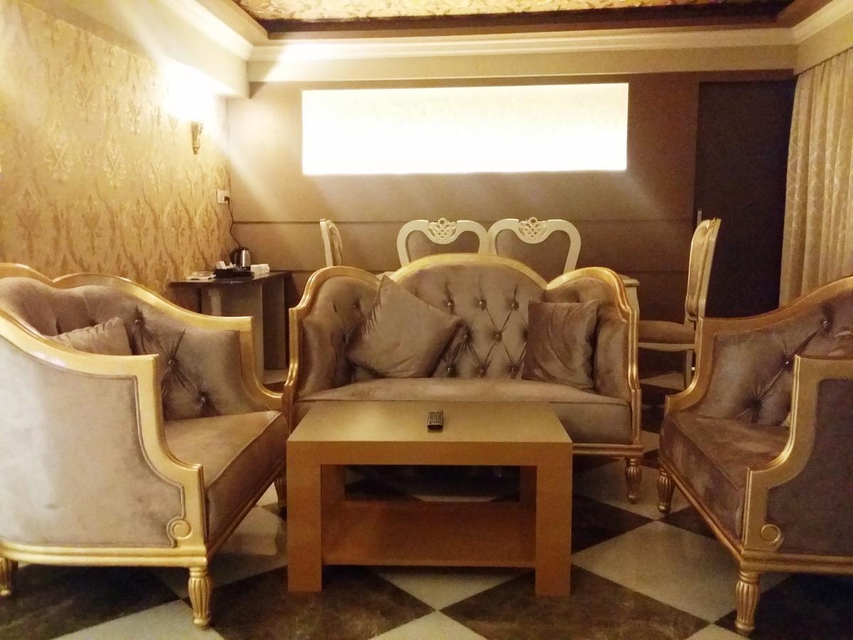 Hotel Oxina Lygon Tiruchirappalli Exteriör bild